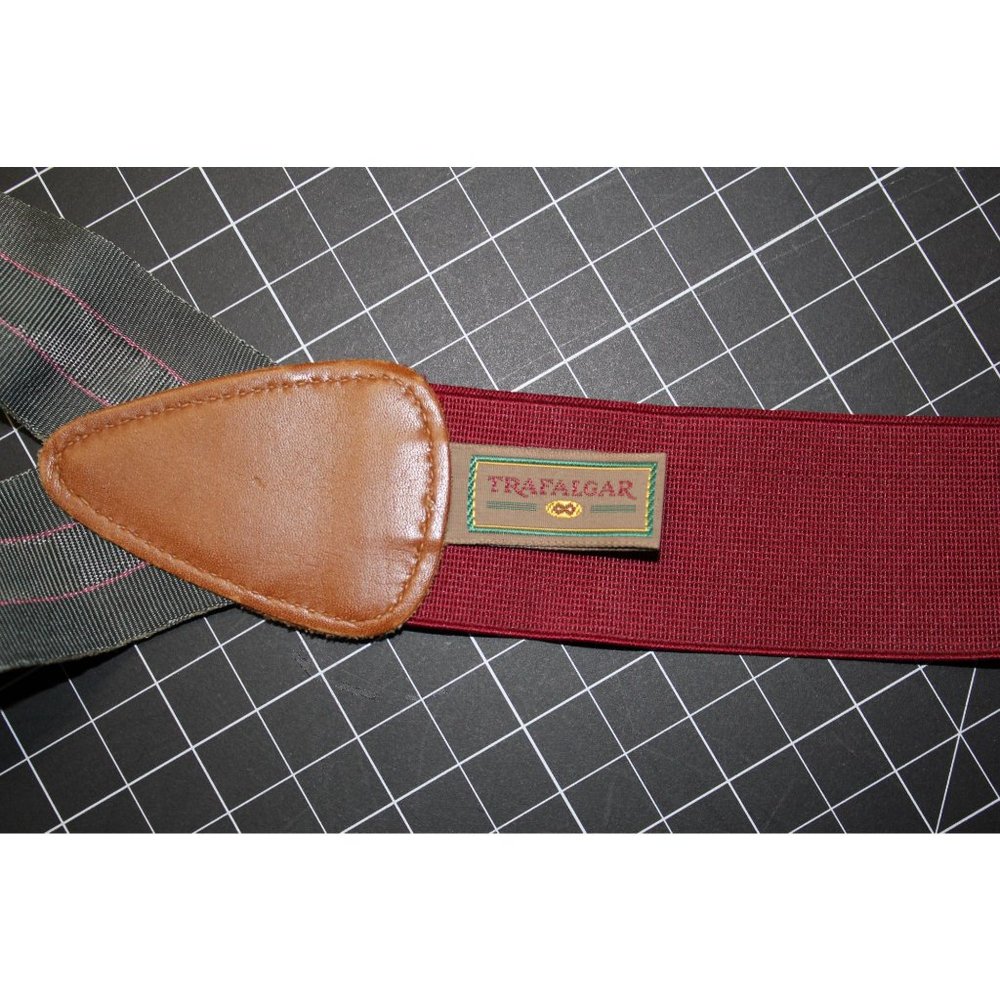 Trafalgar Adjustable Suspenders  OSFM Gray with Pink Stripes   Elastic / leather